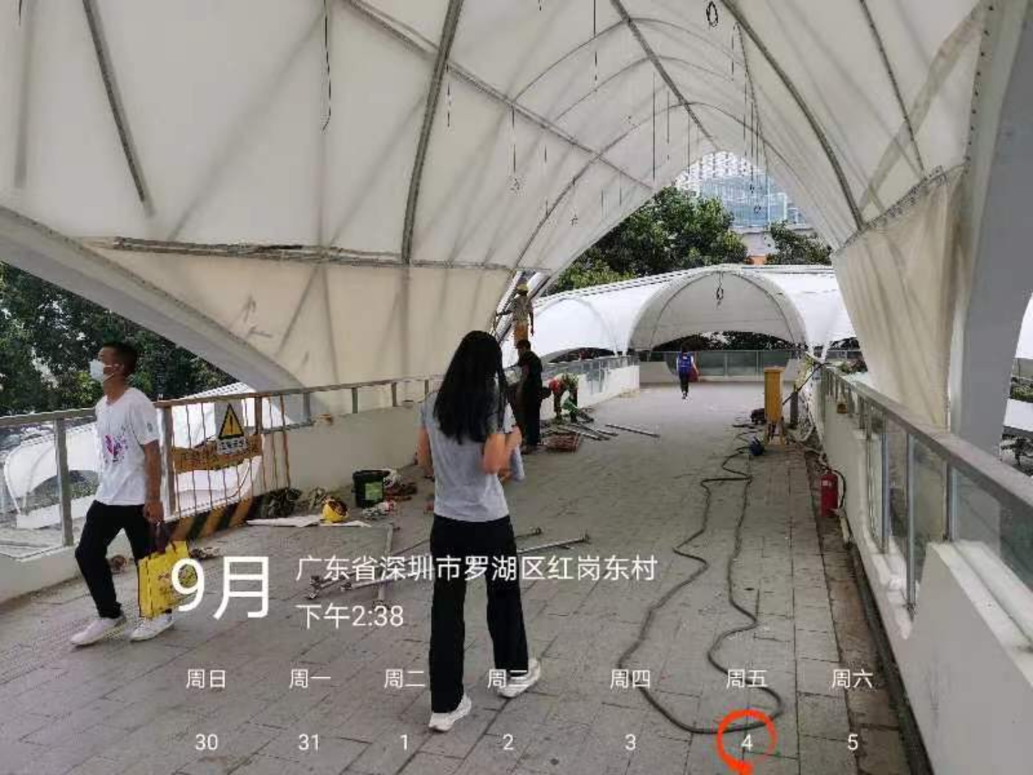 红岗天桥PTFE膜结构