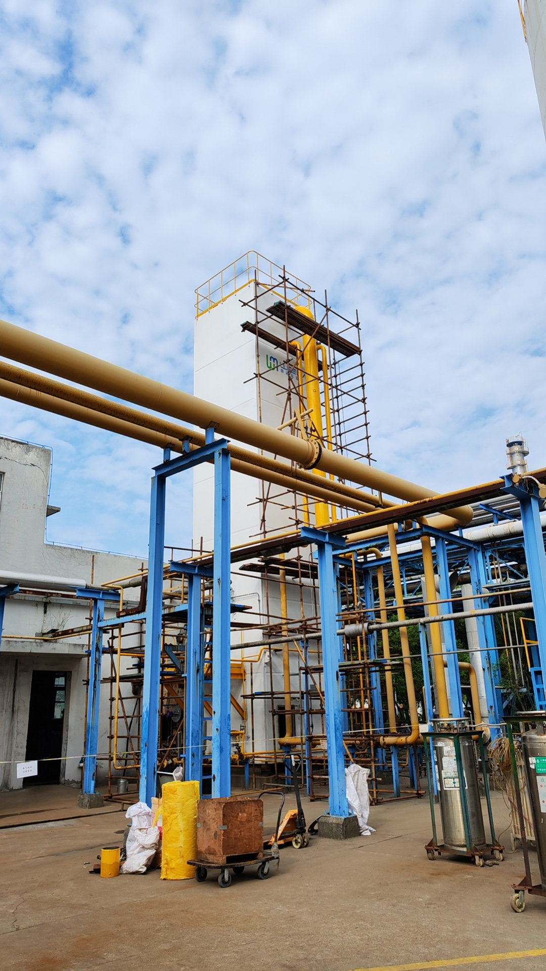 1bc15e00c76b03f5e651c8674f93a79e