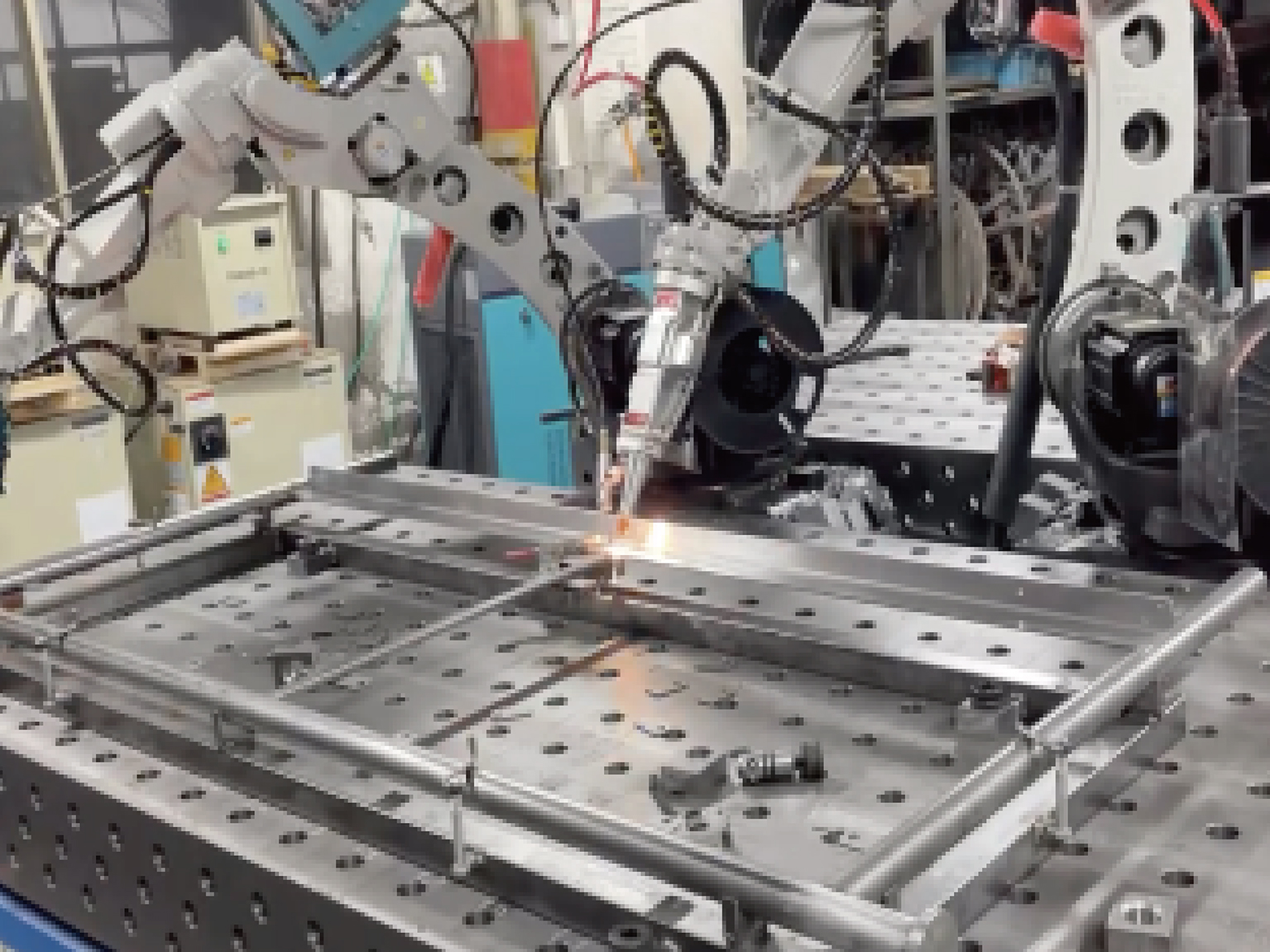 COPANA激光焊接机器人系统