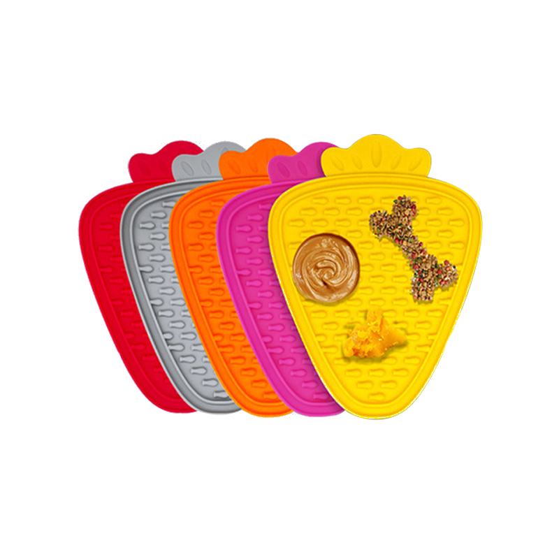 Carrot-Shaped Dog Lick Mat