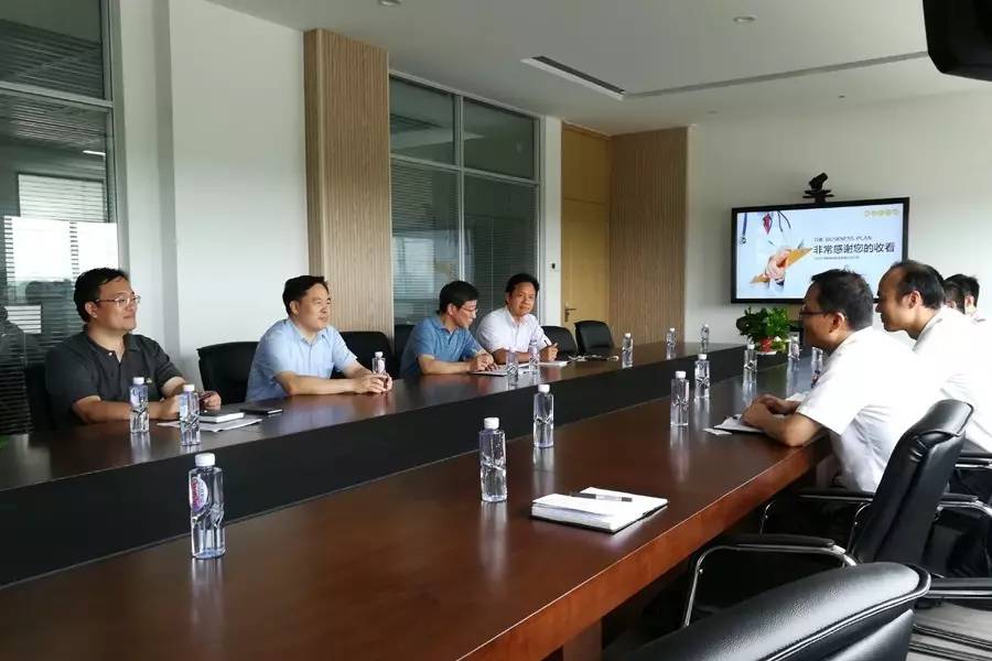 江阴市鸿萌橡塑制品有限公司