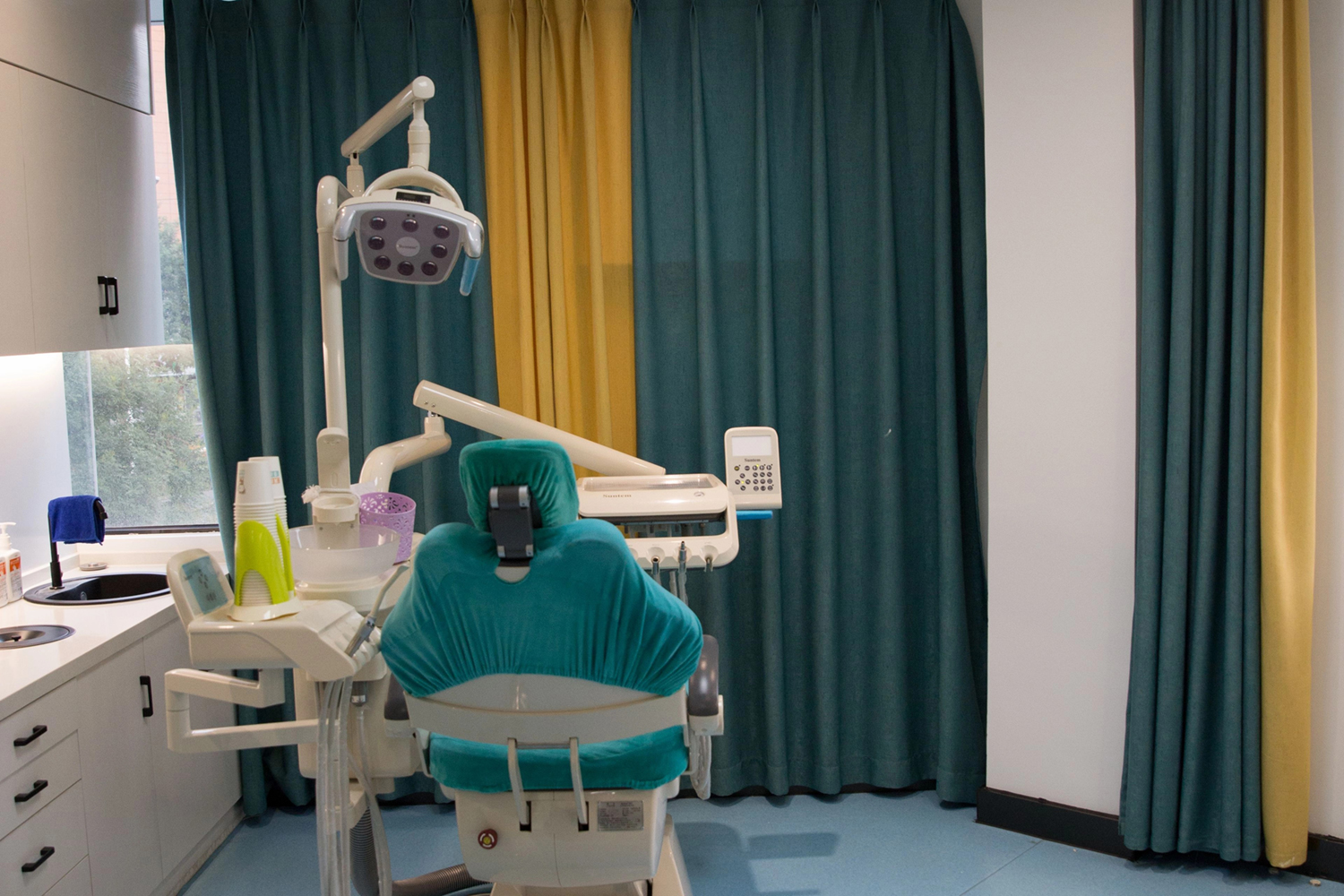 宝龙分院治疗间 (2)