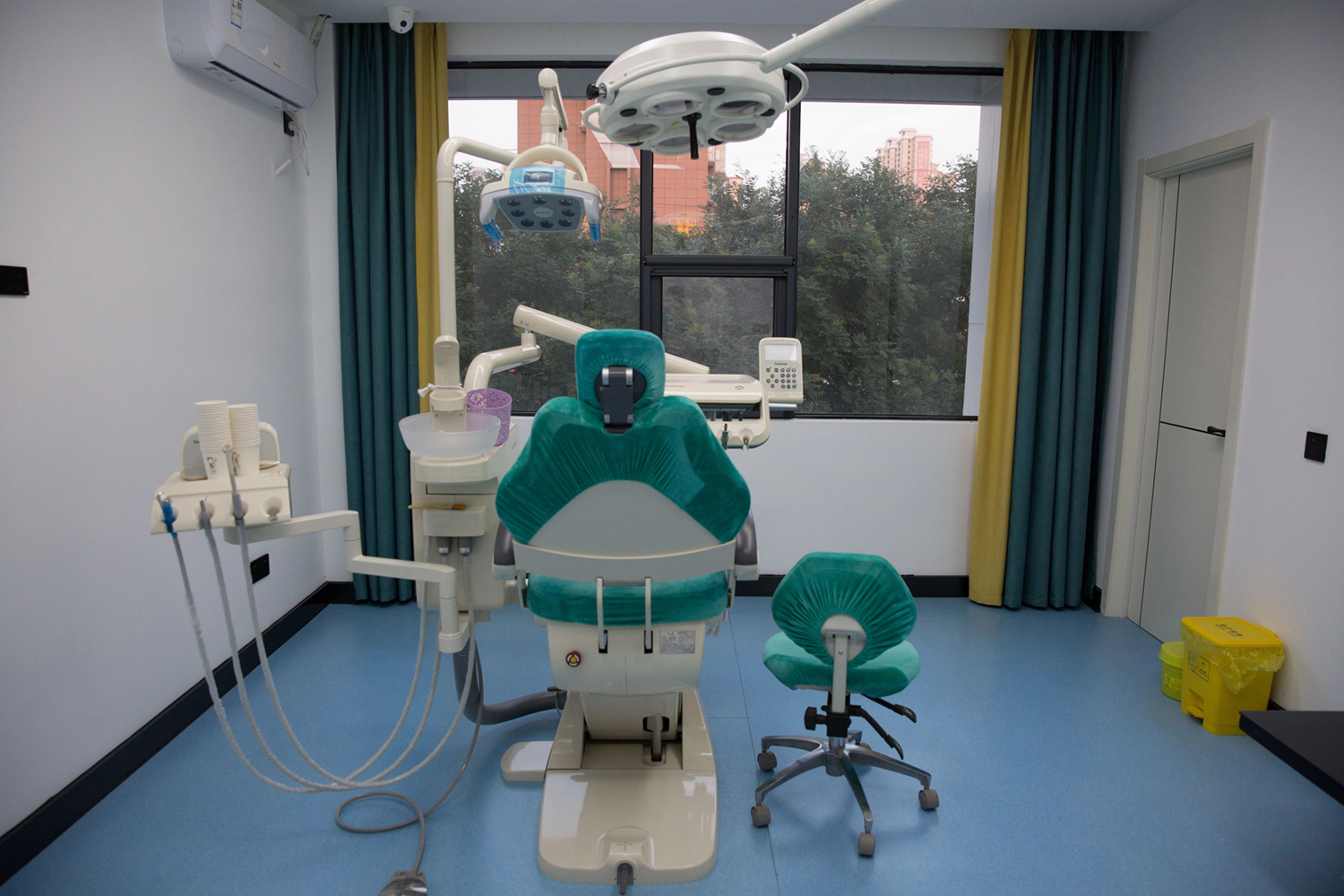 宝龙分院治疗间 (4)