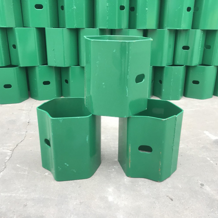 高速护栏板配件 喷塑镀锌防阻块