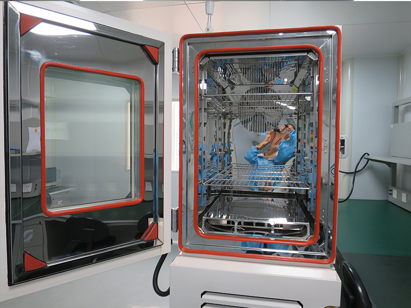 高低温试验箱-内部x