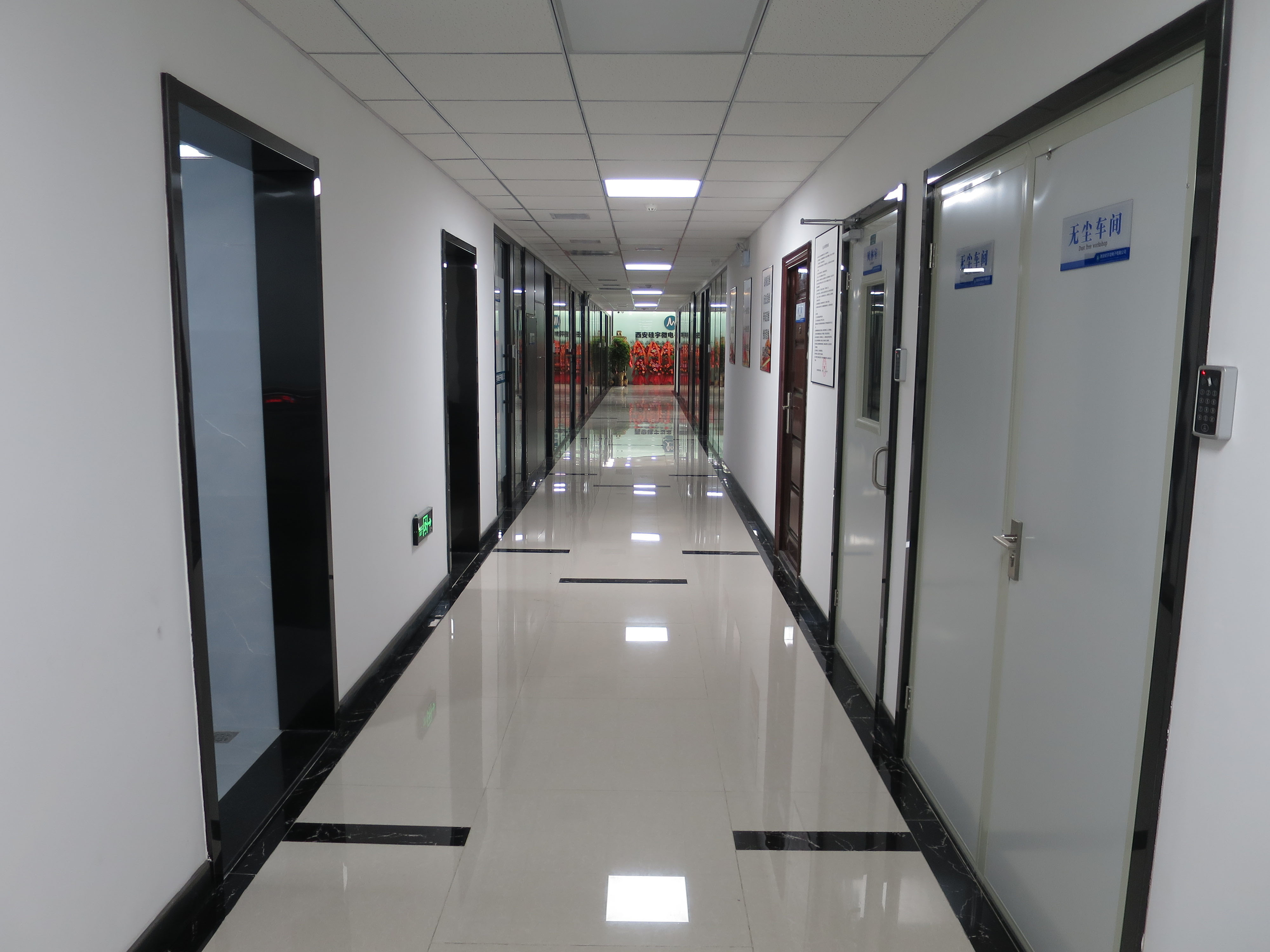 4.2 办公走廊