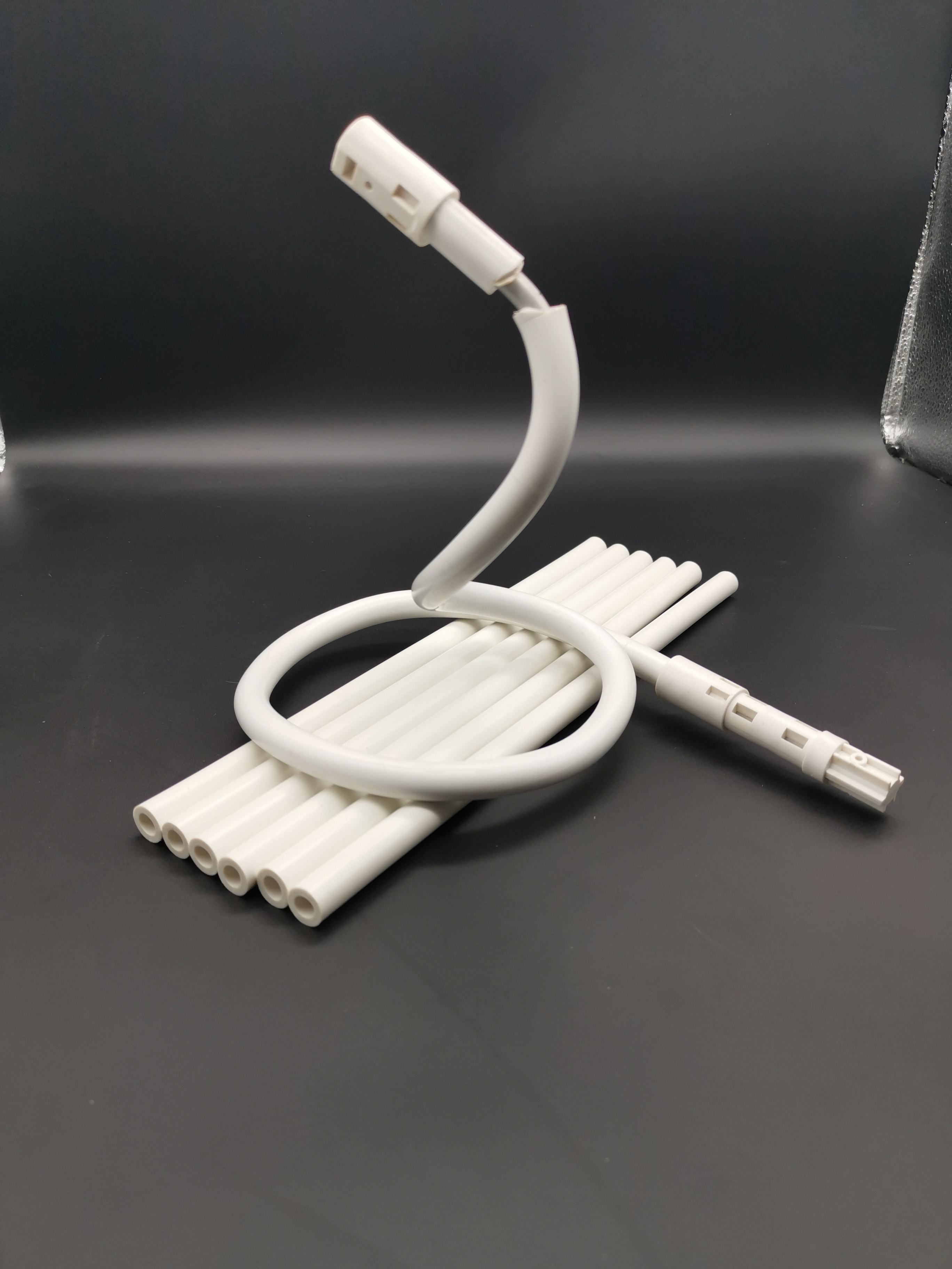 绝缘阻燃 PVC 套管供应商怎么选？线束防护 PVC 胶管定制方案