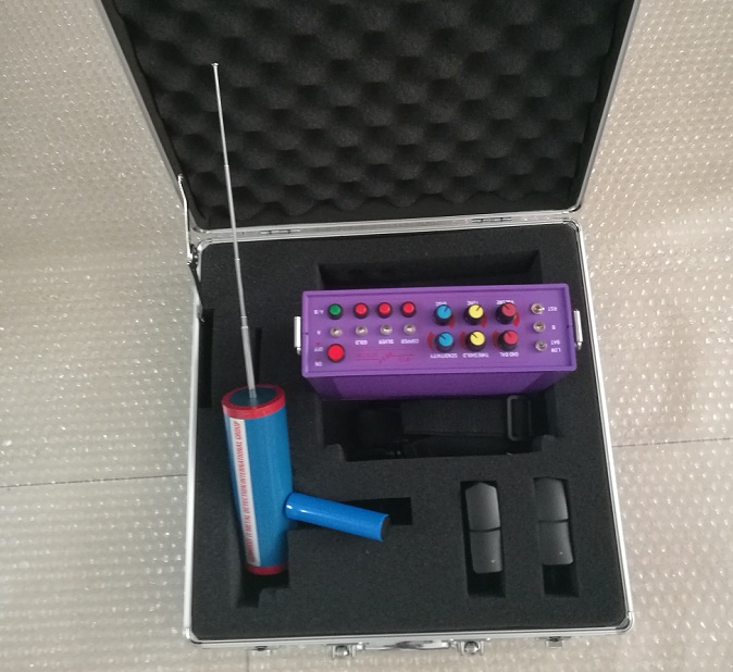 掘金1号地下金属探测仪8