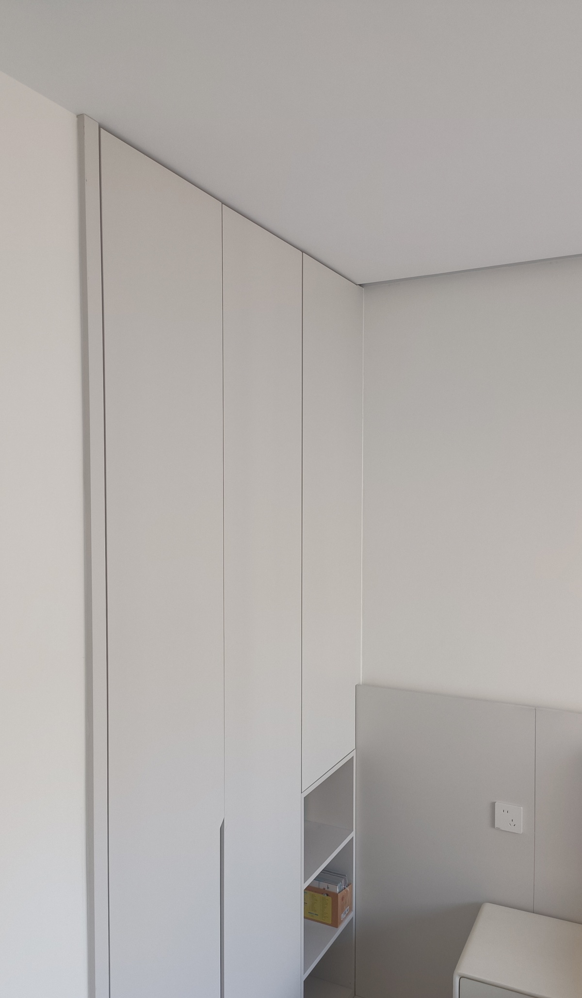 儿童房衣柜定制