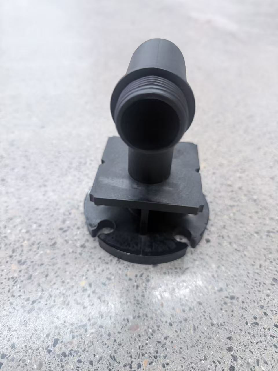 进气弯头注塑加工