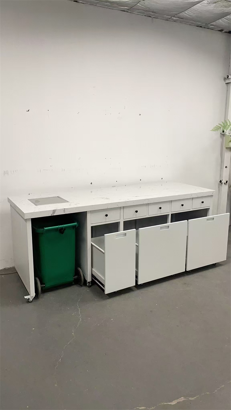 Floral workbench 2.4-C