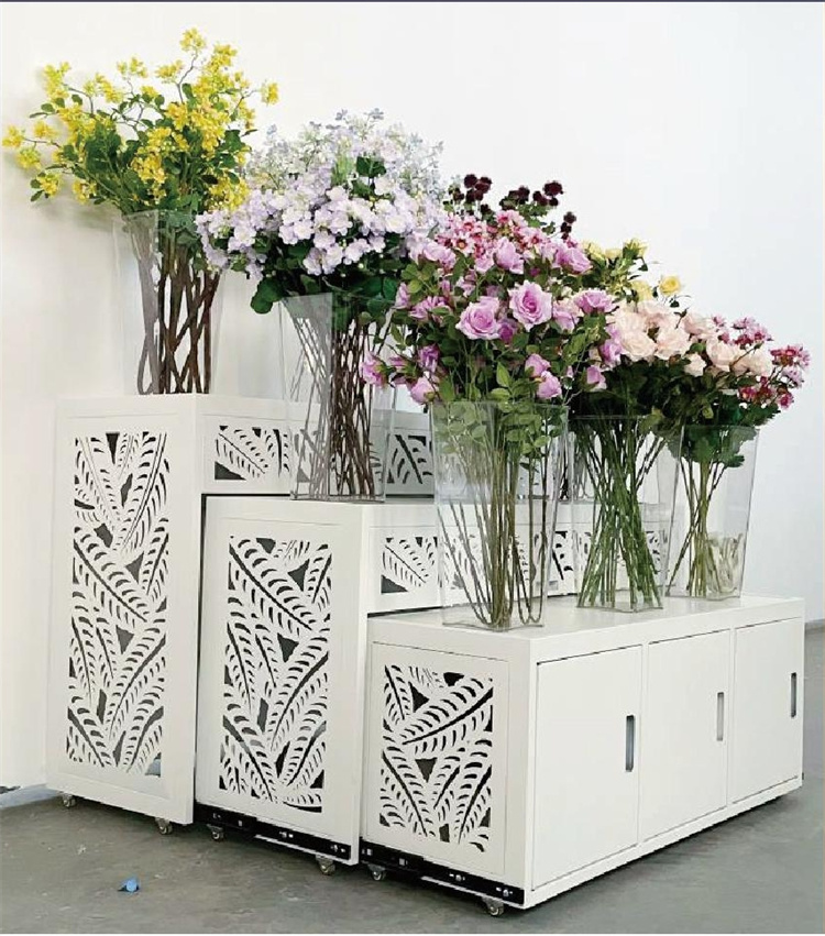 Three-layer telescopic table