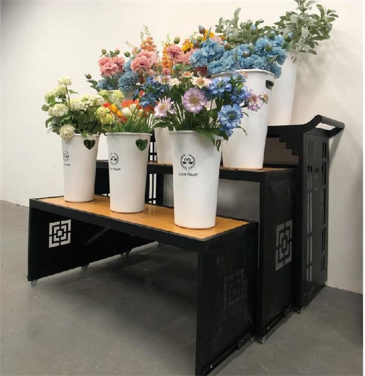 Three-layer telescopic table