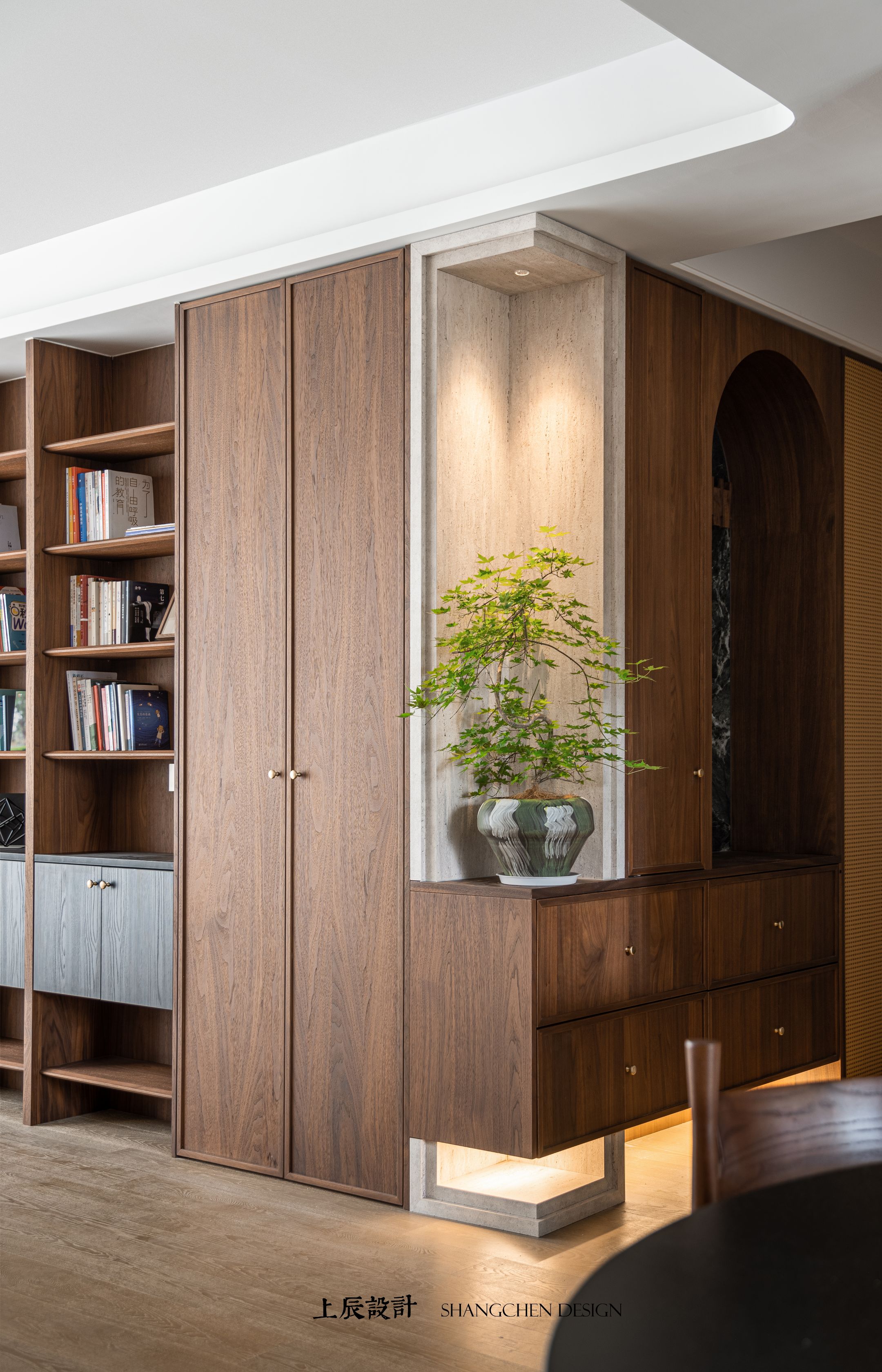 龍宸壹號165平现代中古