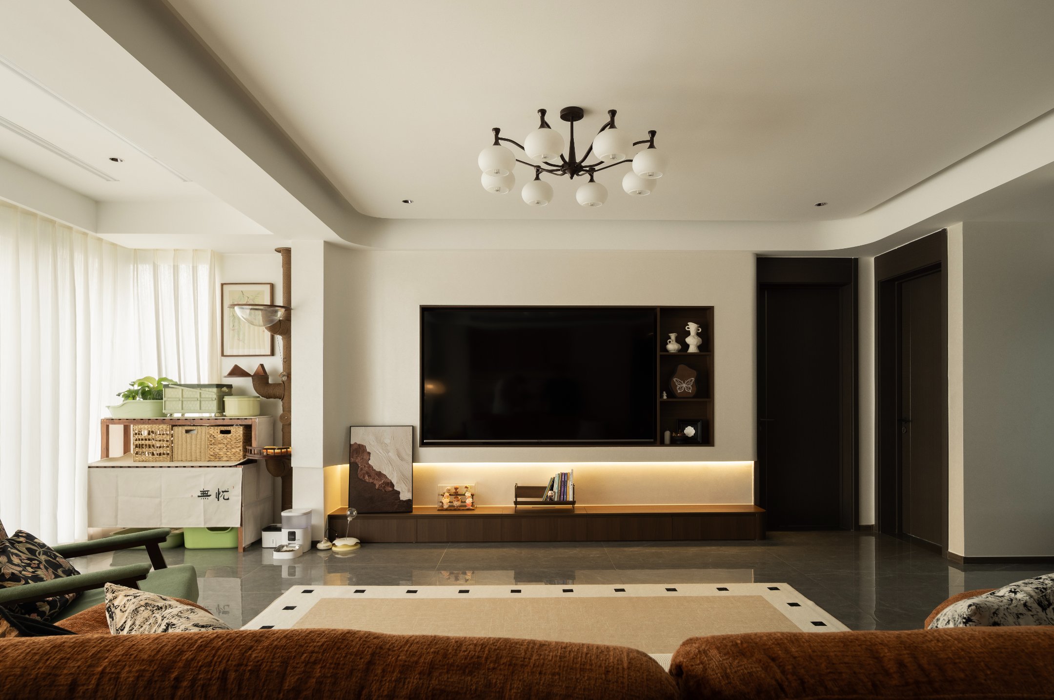 龙湖华盛天曜128平现代中古