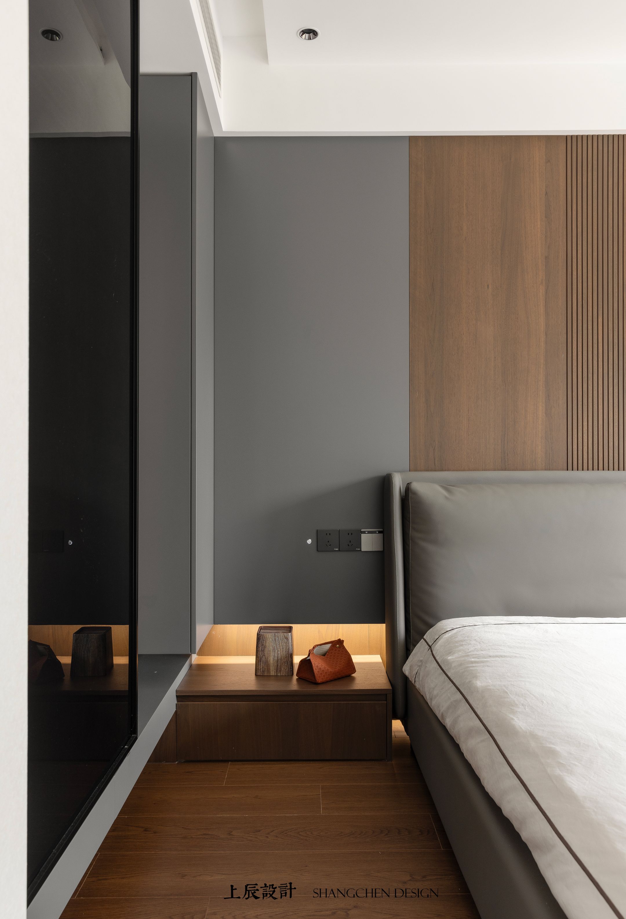 璟尚雅宸143平现代意式