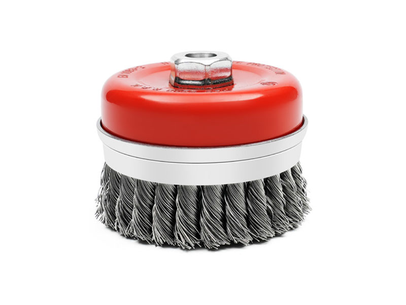 Knot wire cup brushes