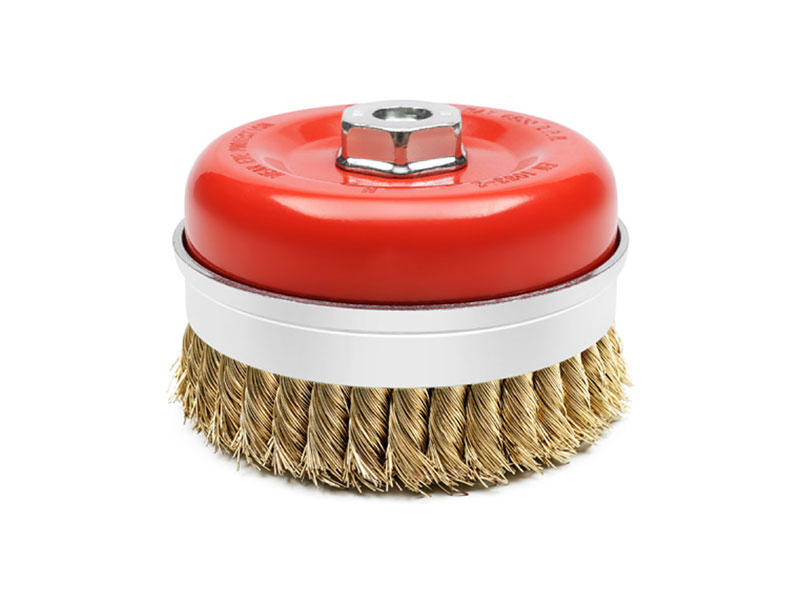 Knot wire cup brushes