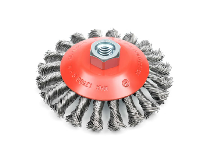 Knot wire tapered brushes