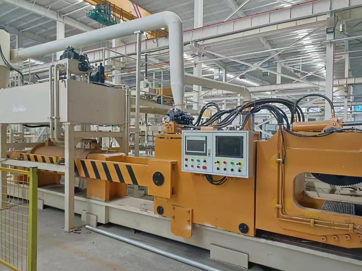 Single person straightening machine