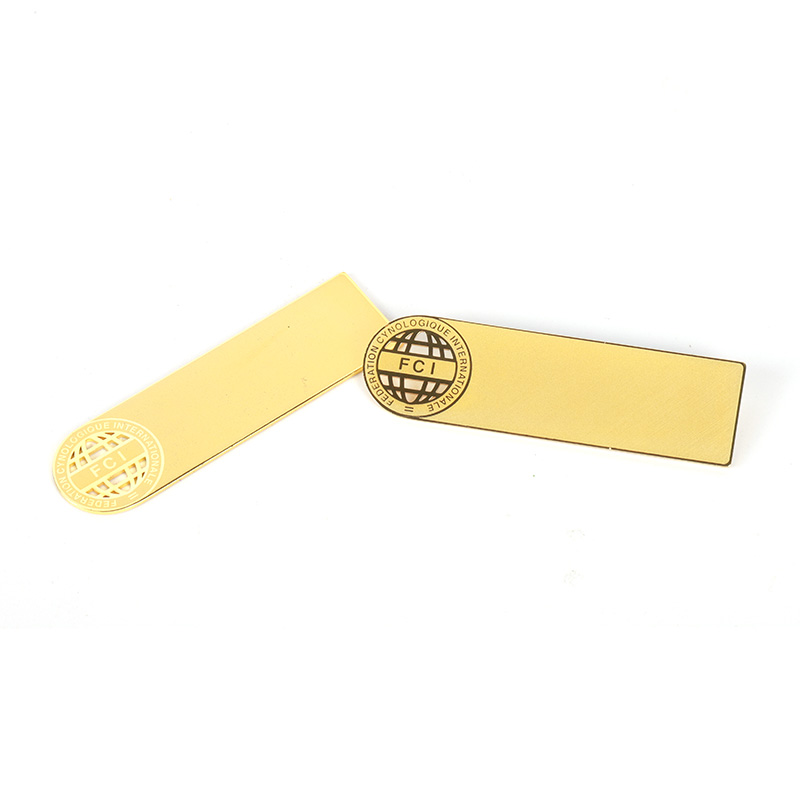 Badges & Nameplates
