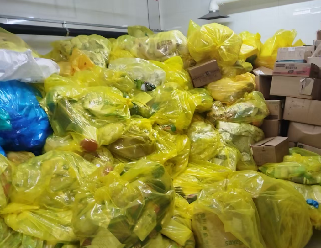 日用品、 垃圾销毁