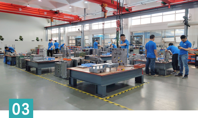 Multiple mold manufacturing equipment