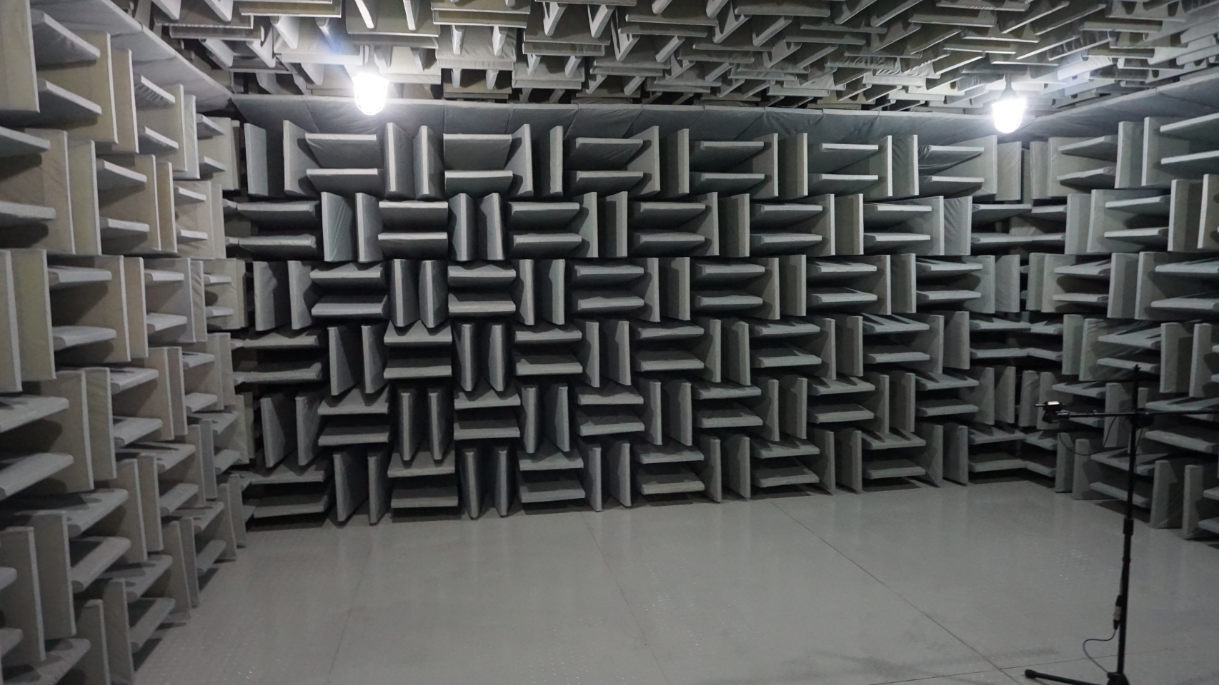 Anechoic chamber