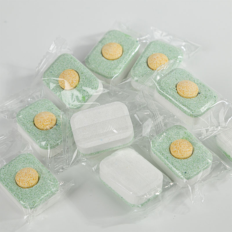 Прямоугольник, три цвета: зелёный, белый и жёлтый