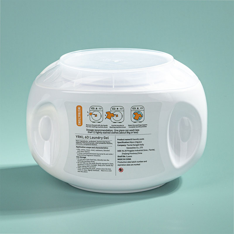 30 бусинок среднего размера