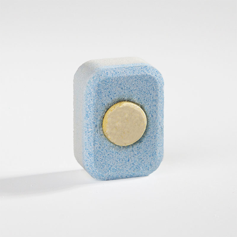 Прямоугольник, три цвета: синий, белый и жёлтый