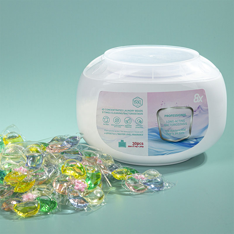 30 бусинок среднего размера