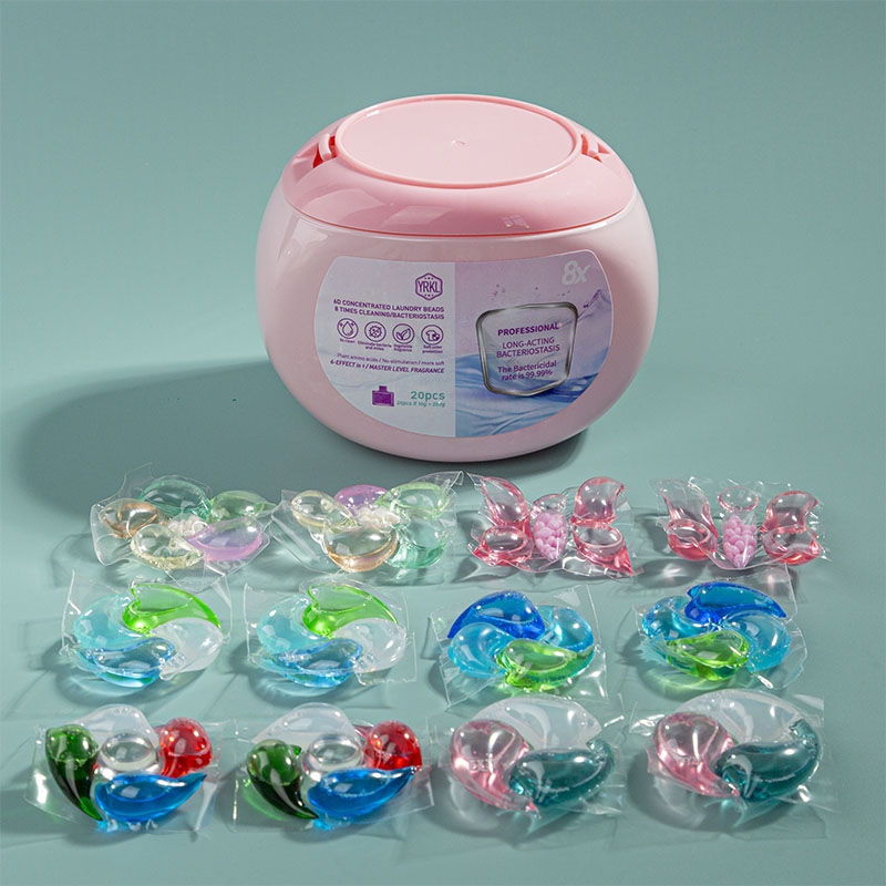 20 маленьких сжатых шариков