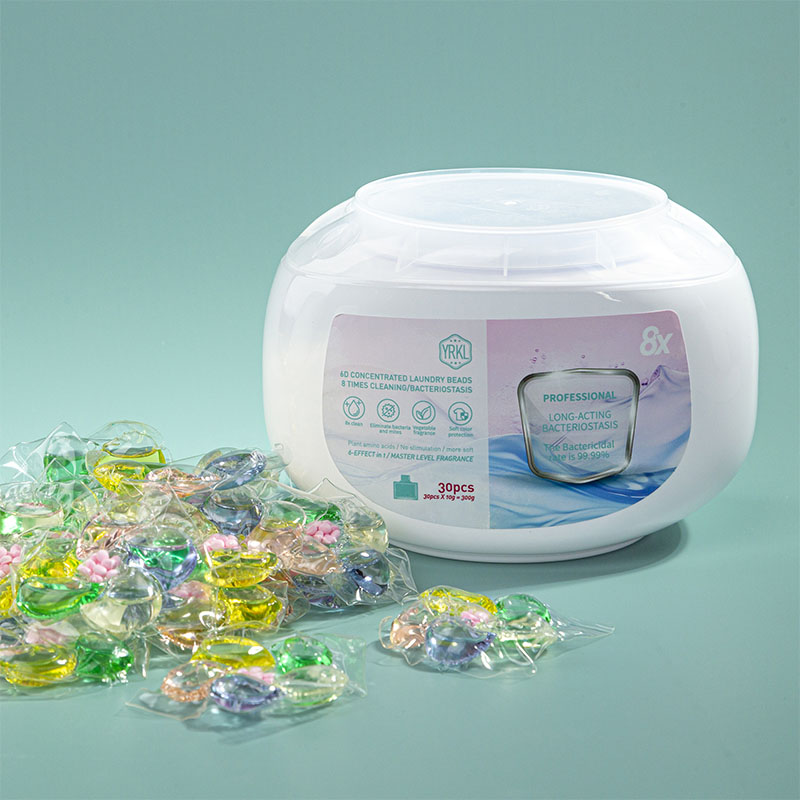 30 бусинок среднего размера