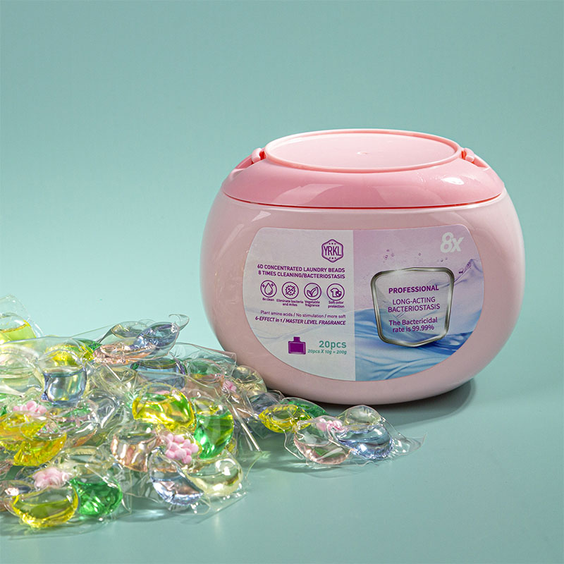 20 маленьких сжатых шариков