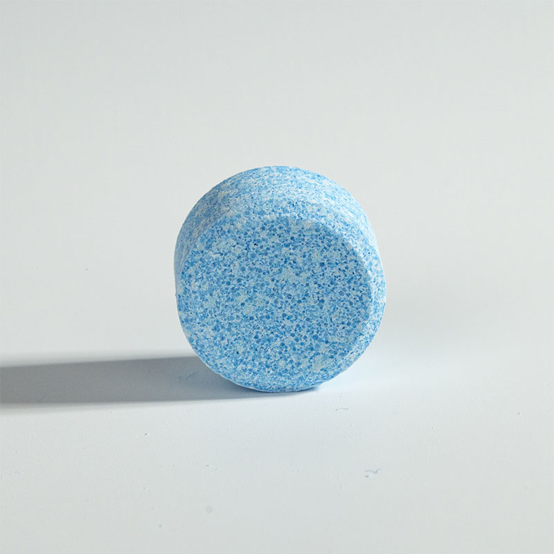 Round, thick, dark blue