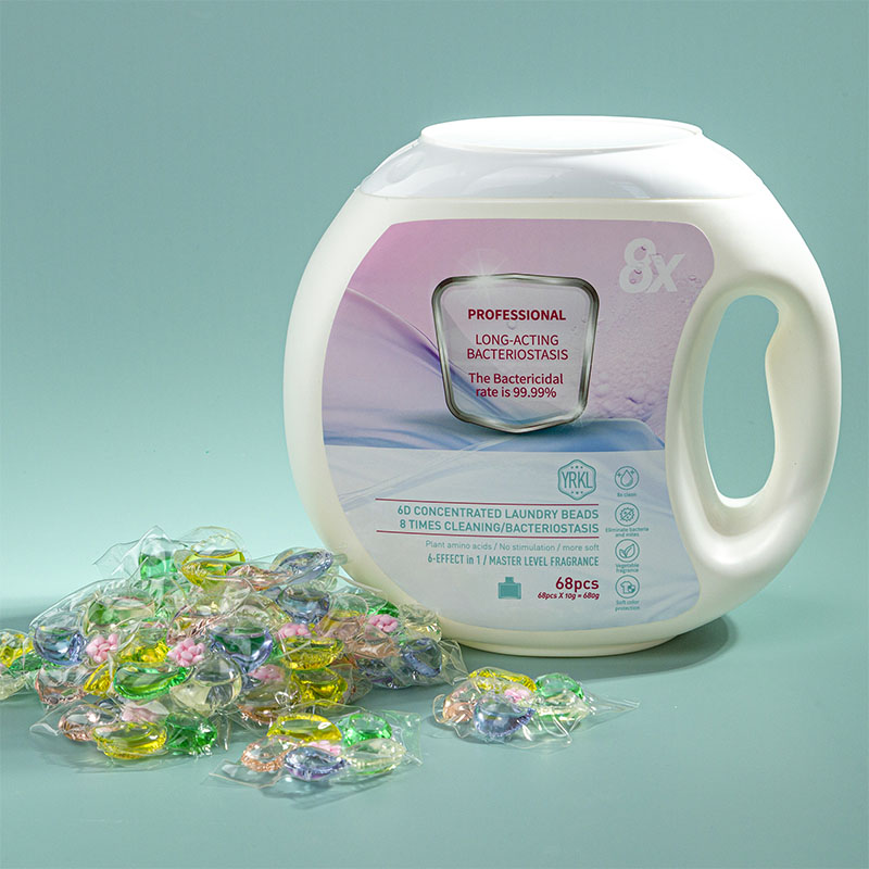 68 крупных бусин