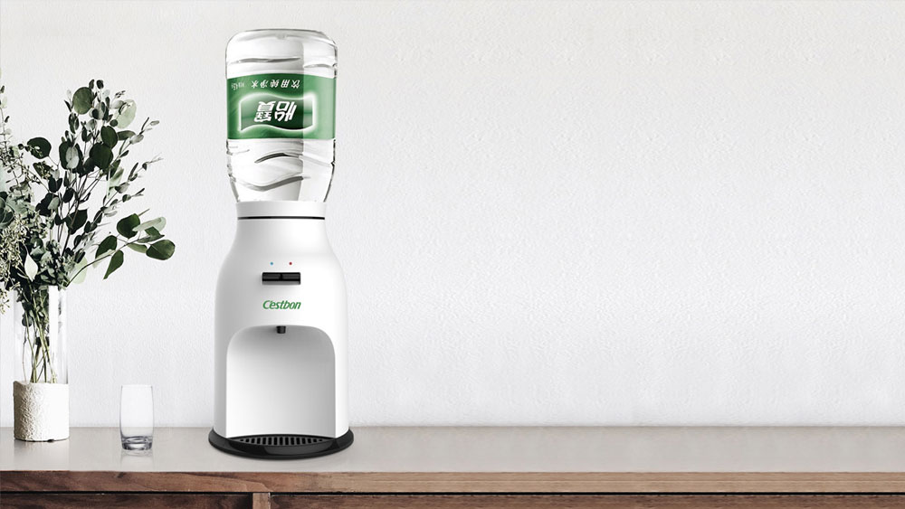 小型桌面饮水机
