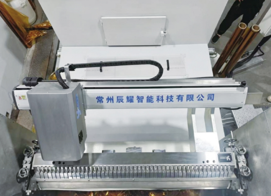 模具机械臂AI控制