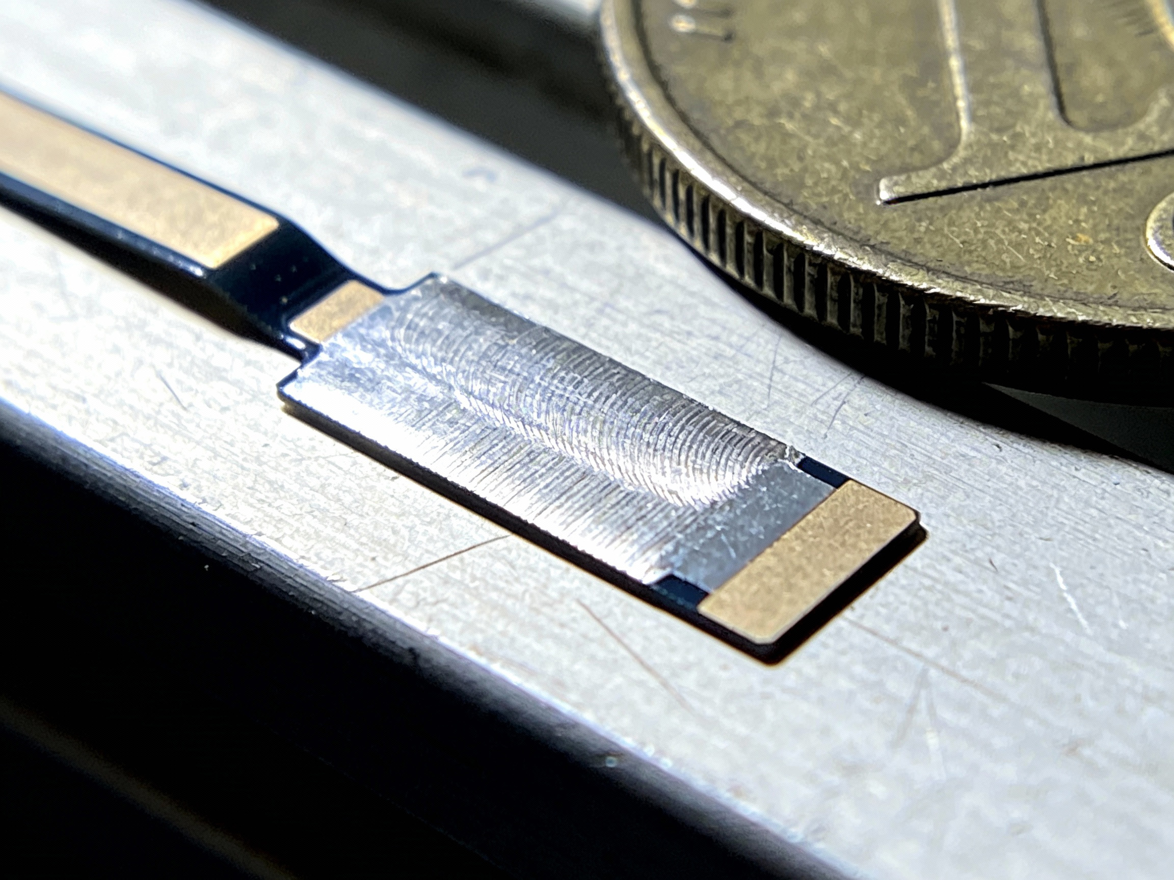 无处不在的“感知基石”：浅谈电阻应变片的工作原理与应用