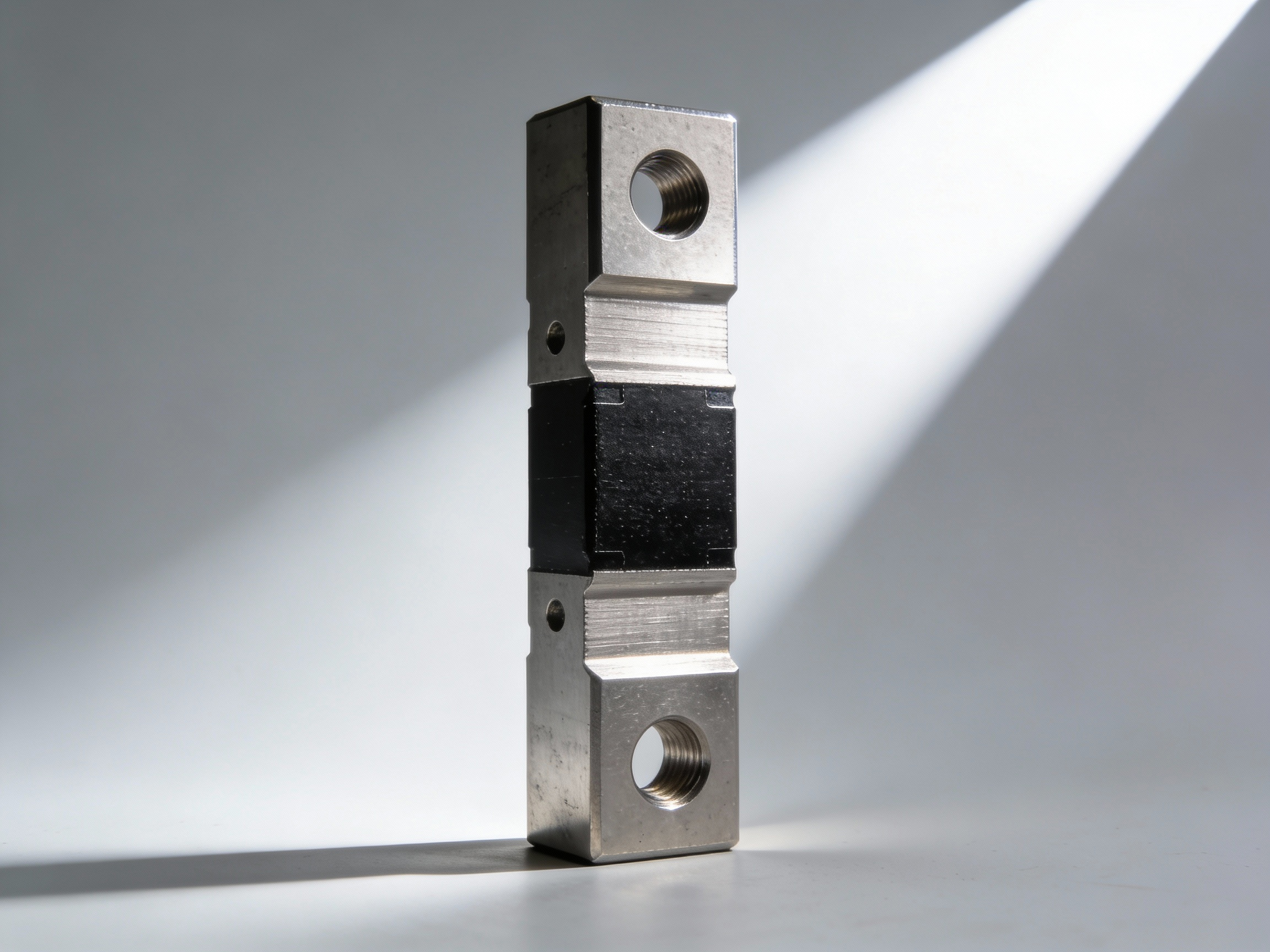 从菜市场到高速路：称重传感器如何精准“感知”重量？