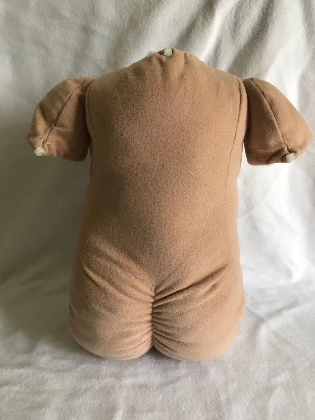 3-4 arms-full front legs-jointed-flesh