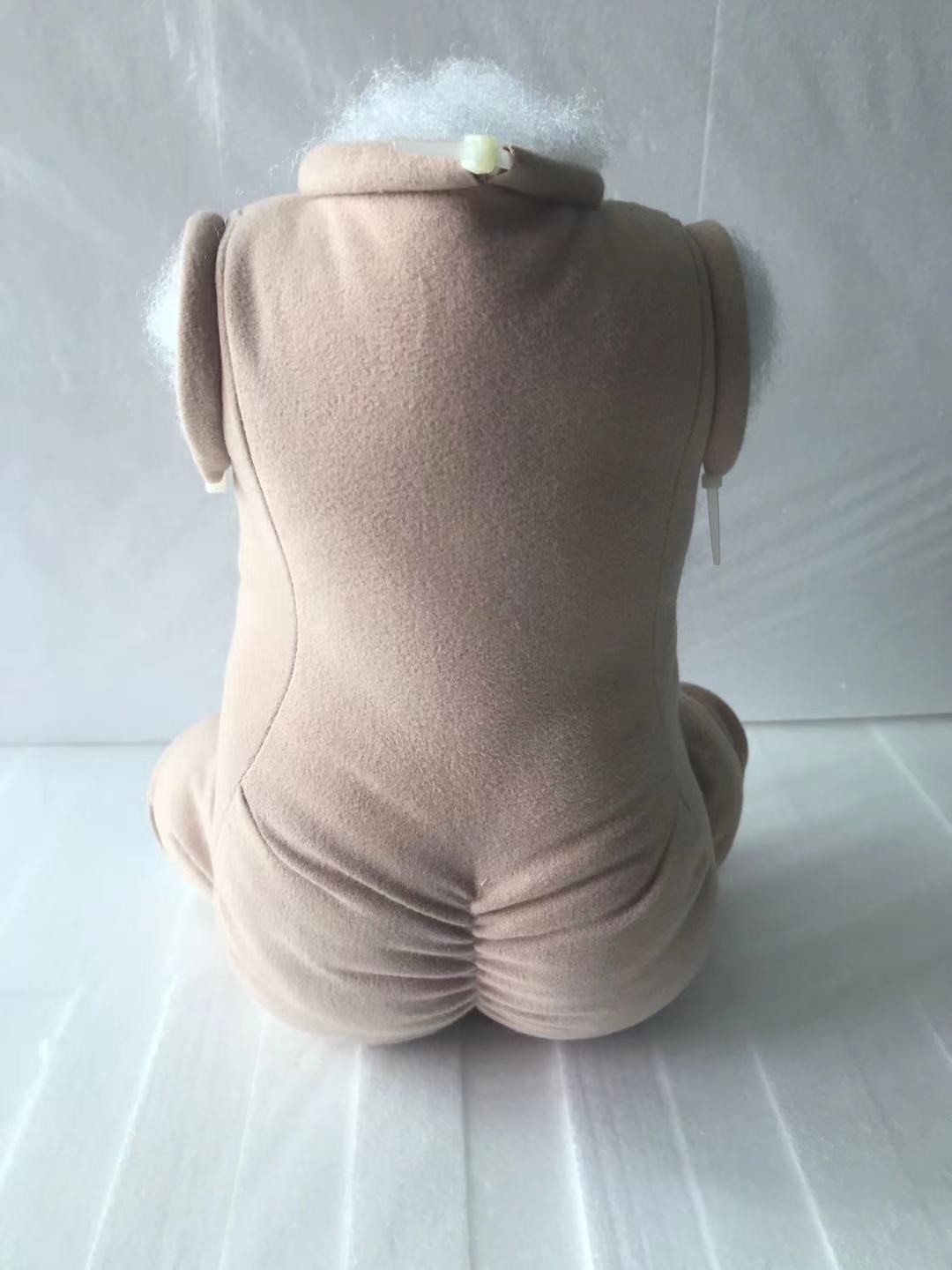 full arms with 3-4 legs