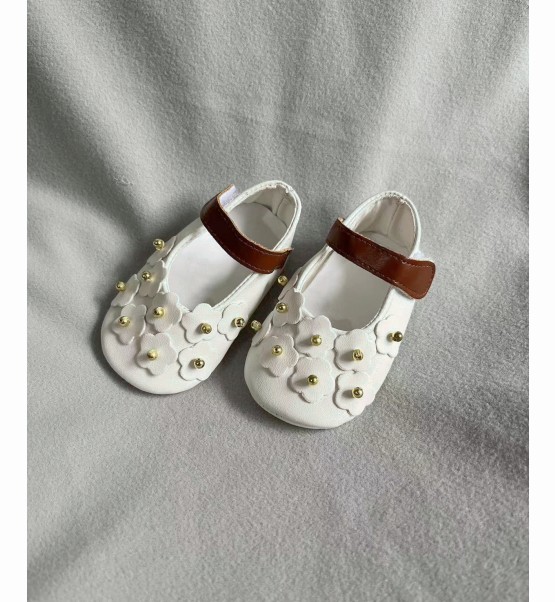 Finished Dolls (shoe)