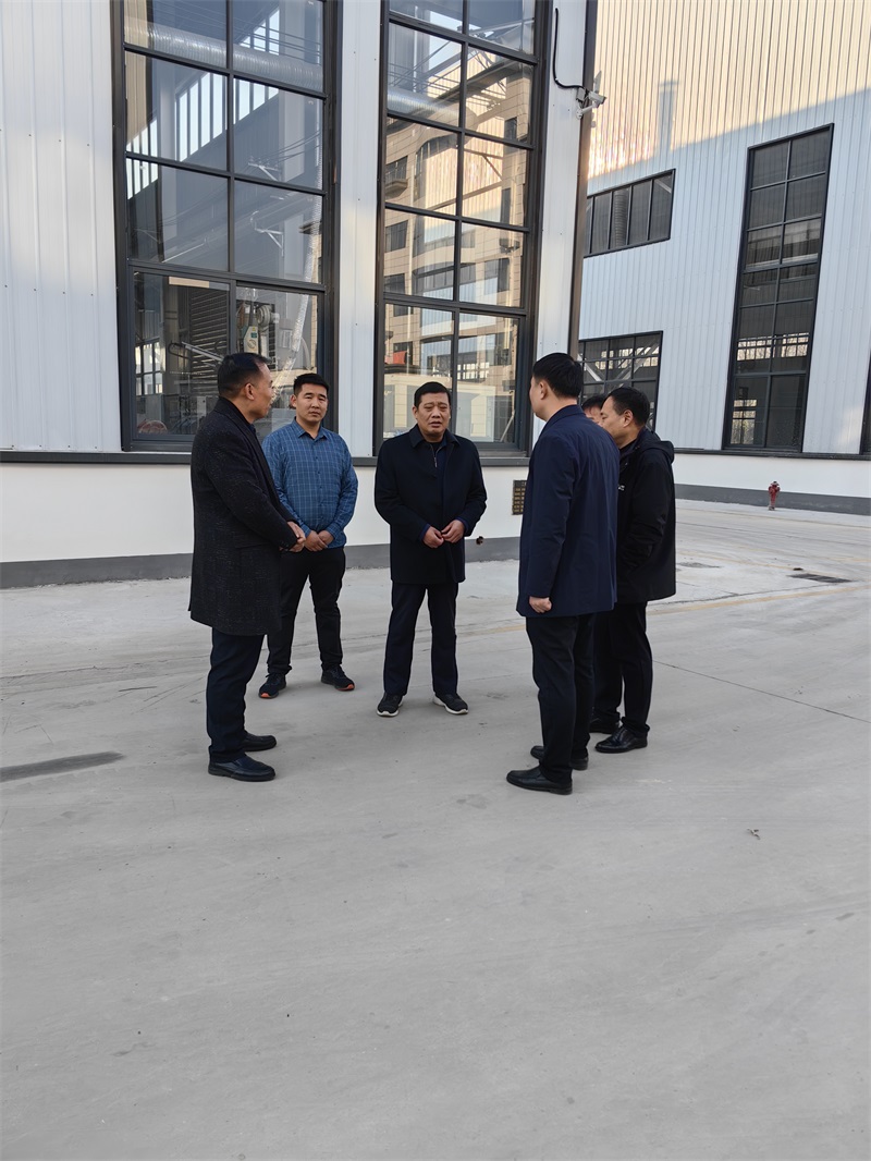 谯城区区长宋保众来我厂观摩指导