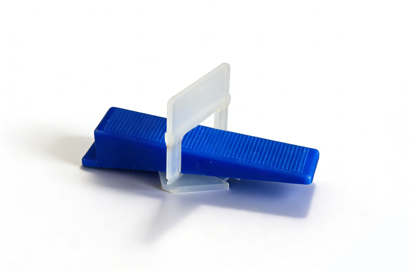 插片+带孔找平器