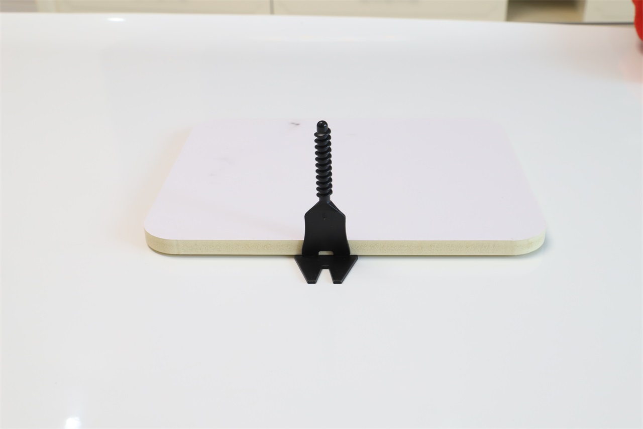 旋转螺丝找平器