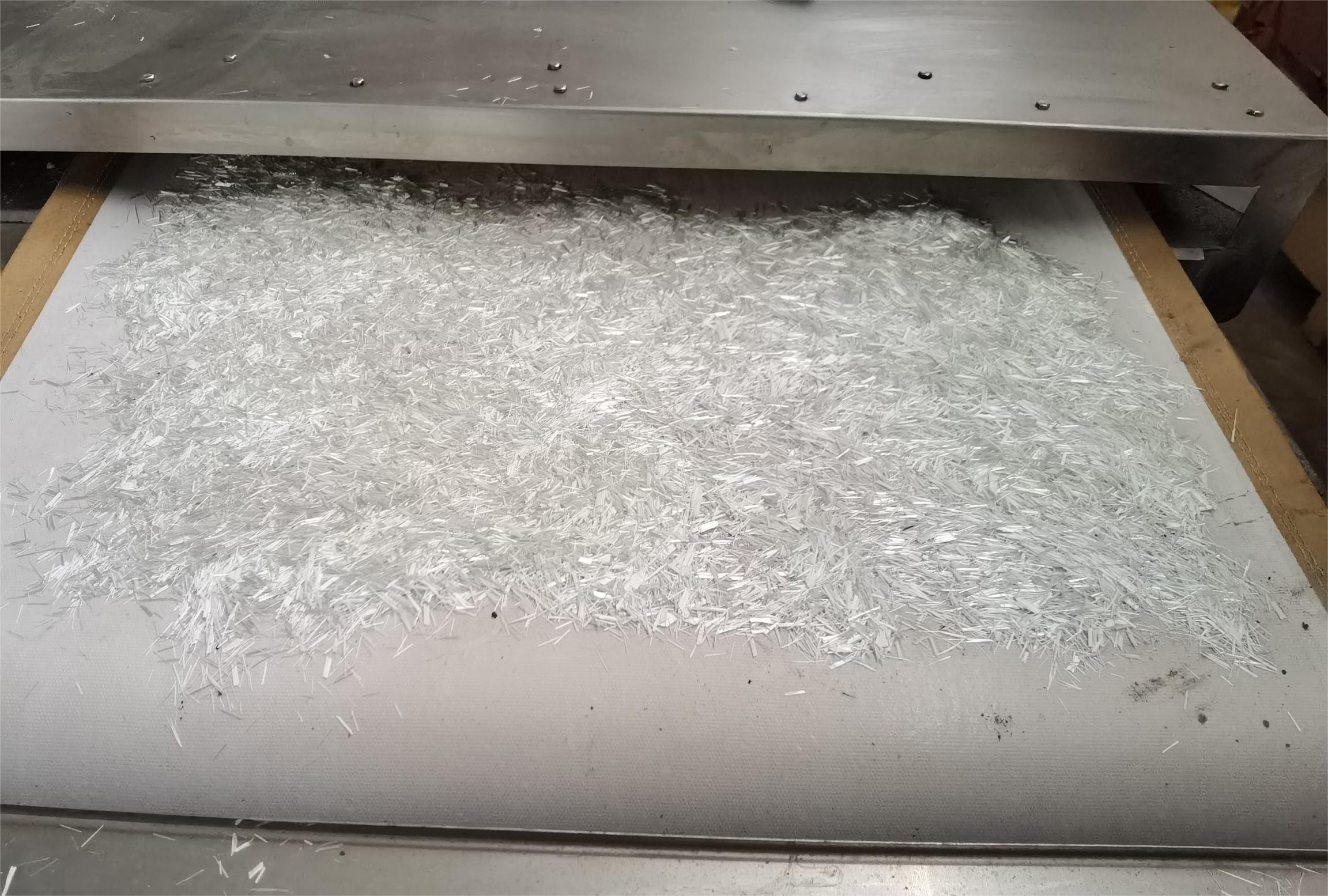 短切玻璃纤维微波烘干机