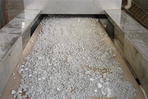 化工产品微波干燥机