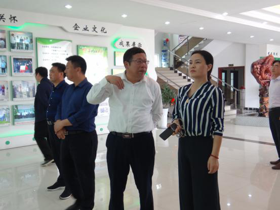 莅临兴安种业-3